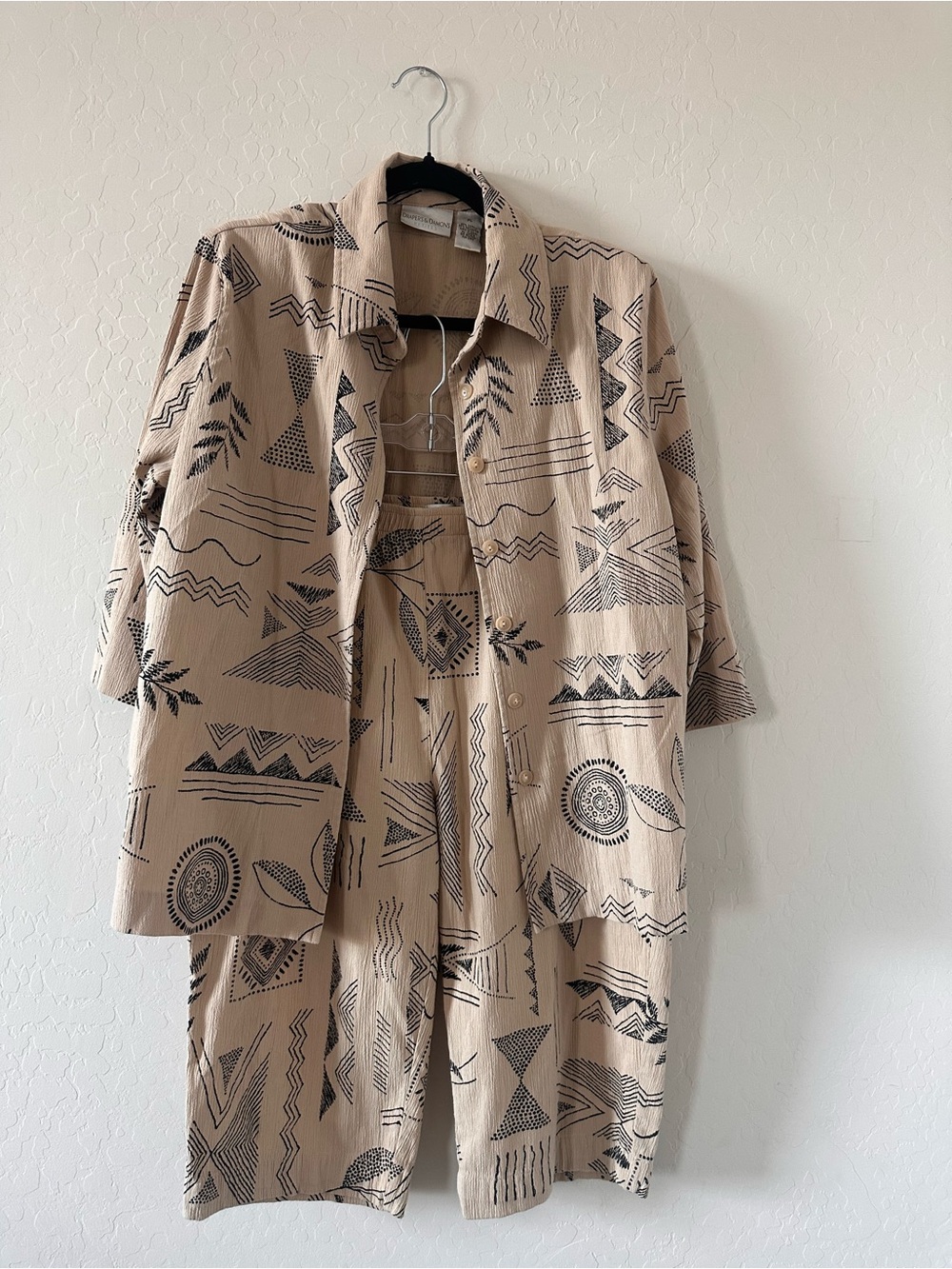 Draper’s & Damon’s Petite Beige Printed - Neutral Geometric Two-Piece set